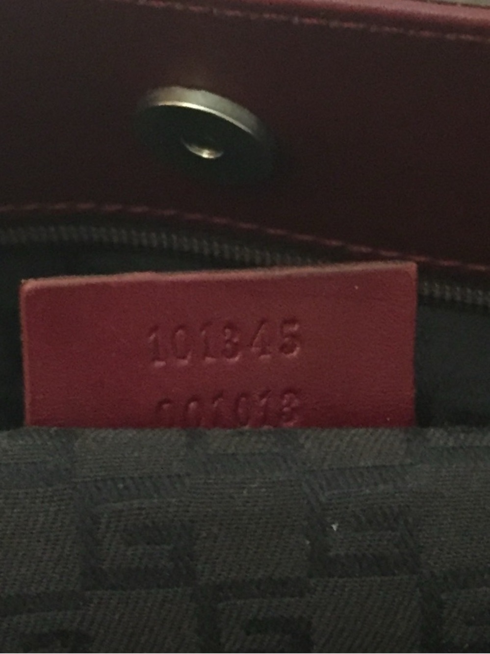 Authentic Gucci Burgundy Leather Shoulder Bag — Made in Italy - Picture 10 of 14